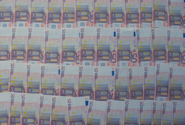 Co s nedostatkem peněz? Co s nedostatkem peněz?